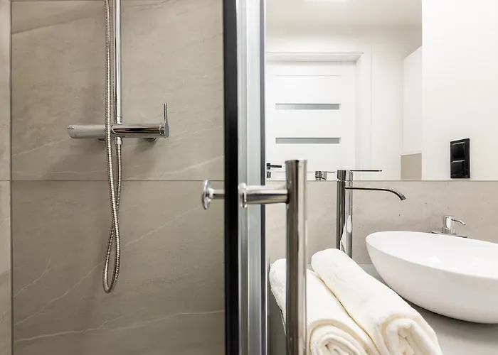 公寓 Homewell Lofty Nad Warta 波兹南