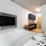Homewell Lofty Nad Warta Апартаменты Познань